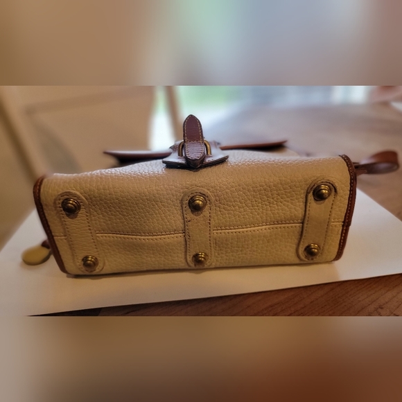 Rare Vintage Dooney and Bourke Essex All Weather Ivory Leather With British Tan - Picture 9 of 15